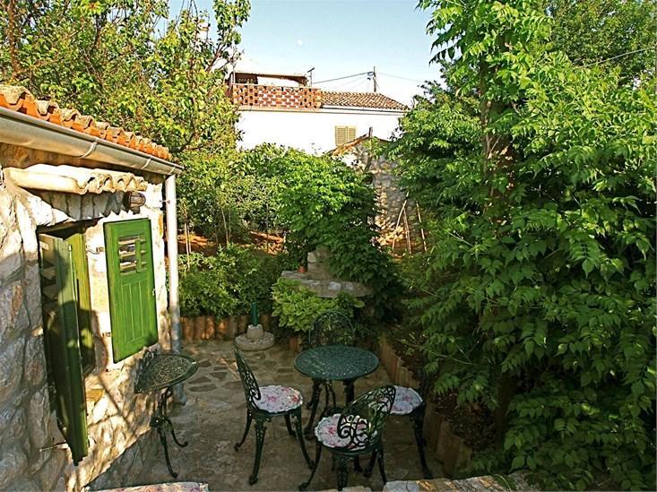 Apartments Cvita Велі-Лошинь Екстер'єр фото